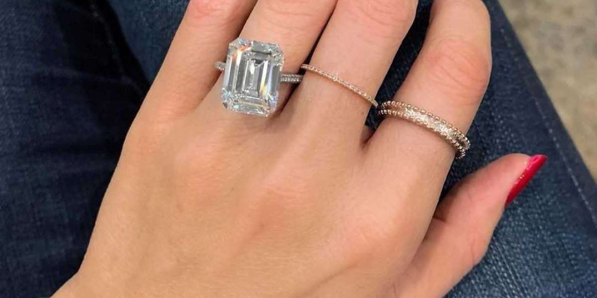 Minimalist emerald cut engagement rings for chic brides